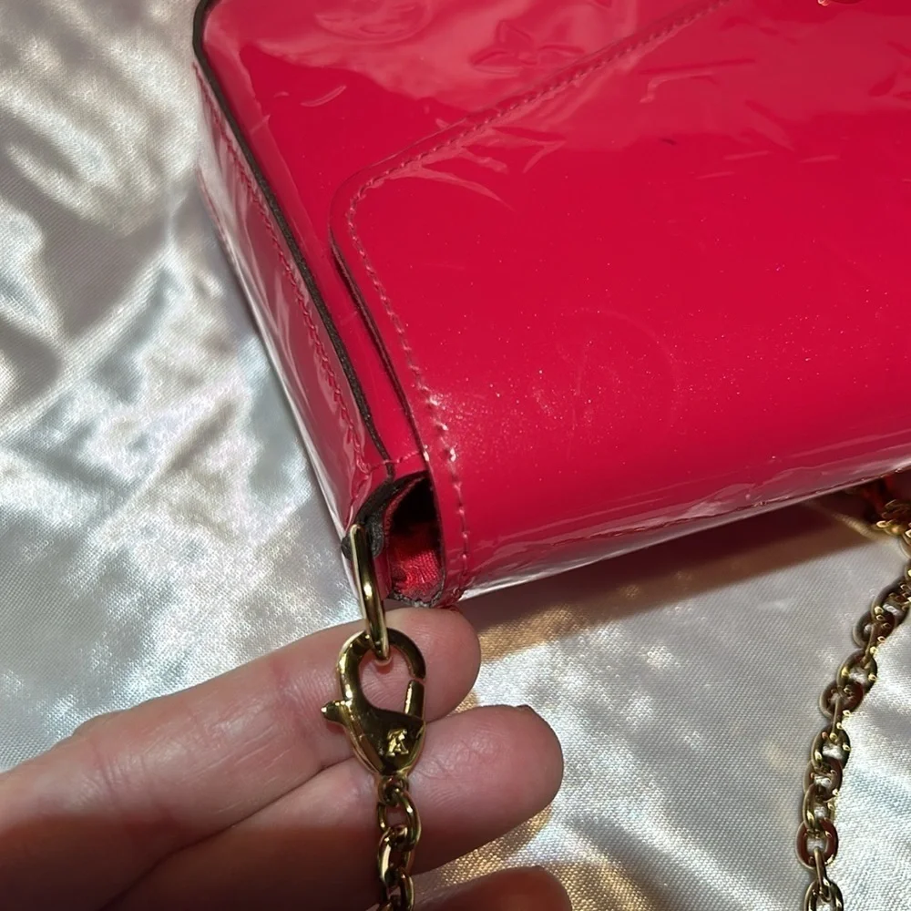 Louis Vuitton Felicie Pochette Rare Pink. Flaw